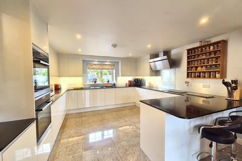 Kerris Vean Parc Morrep, Praa Sands, Penzance, TR20 9TE