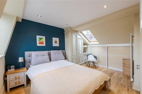 26b Lindrop Street, London, SW6 2QX