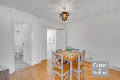 3 bedroom terraced house for sale, New Road, Essex