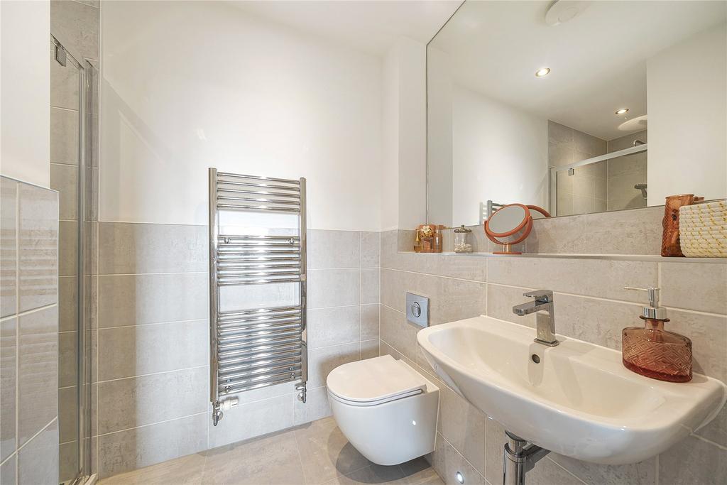 Ensuite