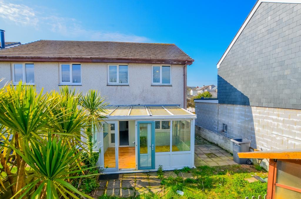 To Book A Viewing Call TPS Lostwithiel On 01208 87