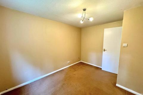 4 Cherberry Close, Fleet, GU51 2TD
