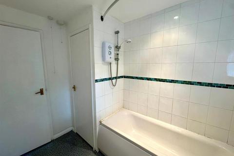 4 Cherberry Close, Fleet, GU51 2TD