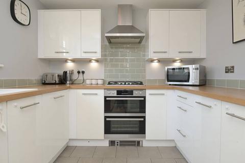 37 Blackchapel Road, Edinburgh, EH15 3QU