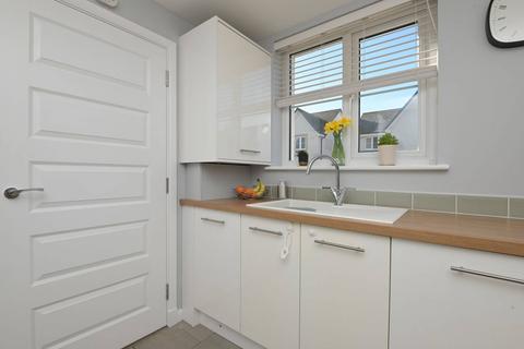 37 Blackchapel Road, Edinburgh, EH15 3QU
