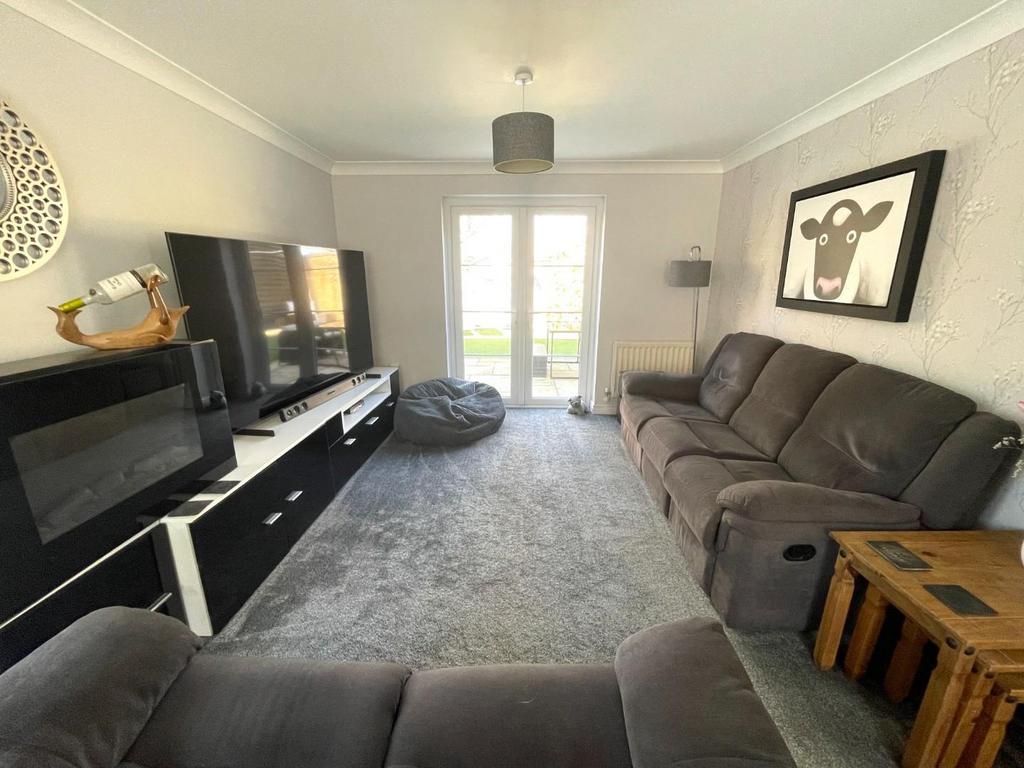 Living Room.JPG