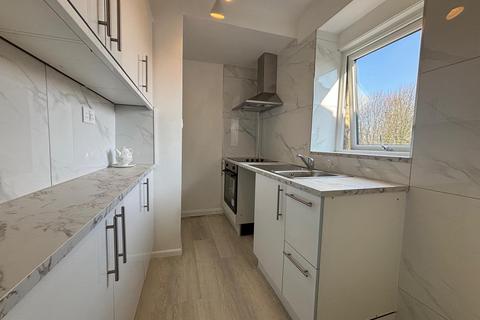 2 bedroom terraced house to rent, Allerton Lane, Thornton, Bradford, West Yorkshire, BD13
