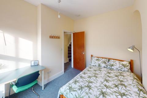 6 bedroom terraced house to rent, 18 Watkin Street, Nottingham, Nottinghamshire, NG3