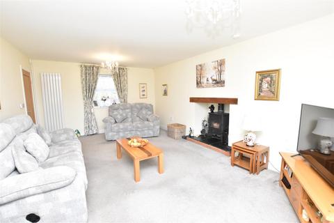 6 Brigsley Grange Close, Brigsley, Grimsby, DN37 0RP
