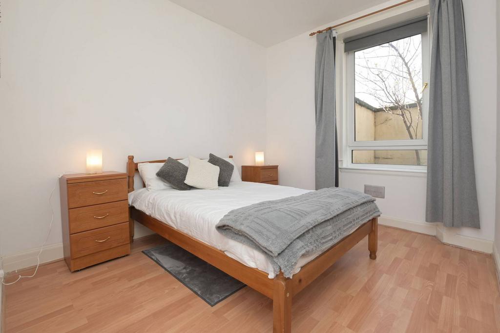 MFL0249631 747.jpg