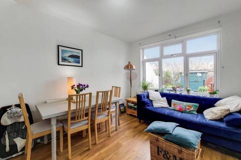 2 bedroom flat for sale, Ingleborough Street, Stockwell, London, SW9