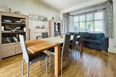 4 Moorside Road, Salford, M7 3PJ
