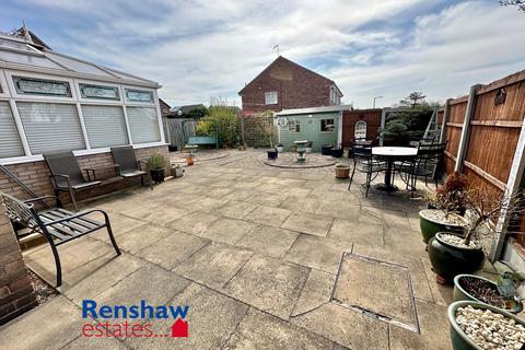 4 bedroom detached house for sale, Summerfields Way, Shipley View, Ilkeston