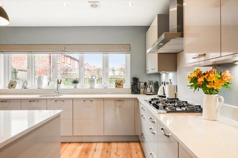 18 Teasel Road, Cheltenham, GL53 0FE