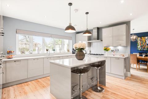 18 Teasel Road, Cheltenham, GL53 0FE