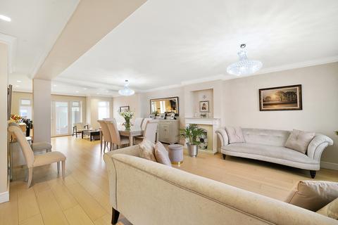 9 Barnham Road, Greenford, UB6 9LP