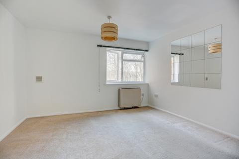 2 bedroom flat to rent, Preston Park Avenue, Brighton, BN1