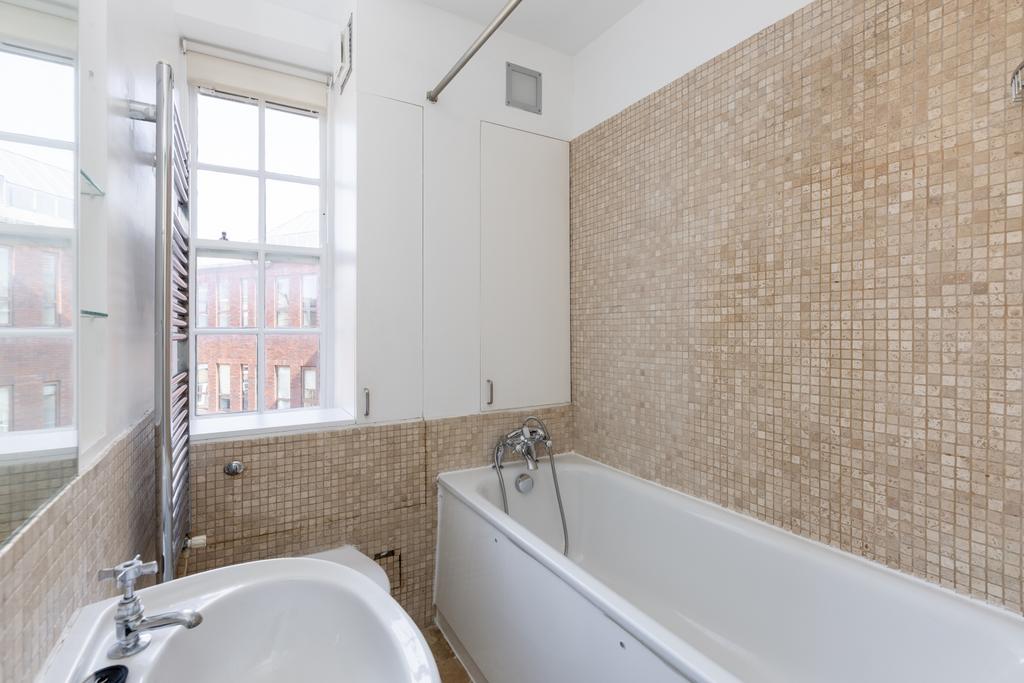 Bathroom (1)