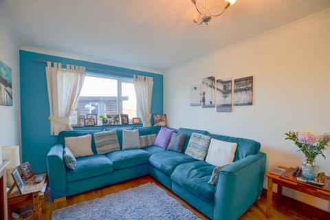 21 Castle View, Lostwithiel, PL22 0EJ