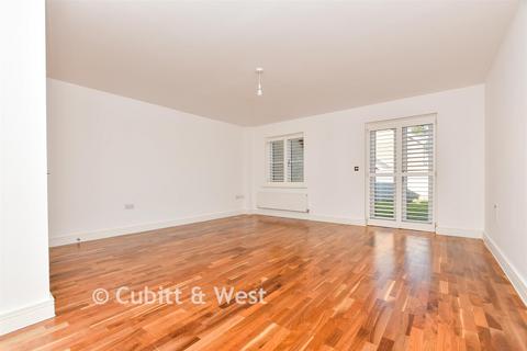 3 bedroom detached house for sale, Oakgrove, Caterham CR3