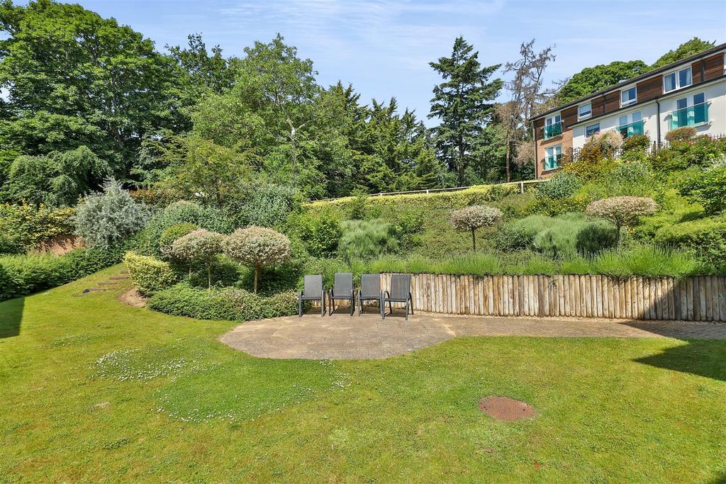 Garden views .JPG