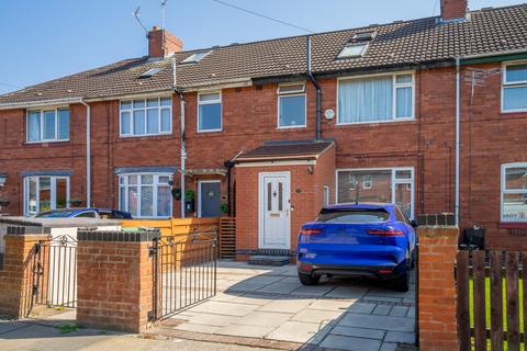 4 bedroom townhouse for sale, Lucas Avenue, York
