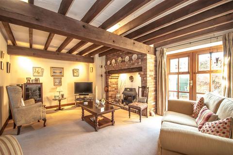 The Granary Mill Court, Shenstone, Lichfield, WS14 0DE