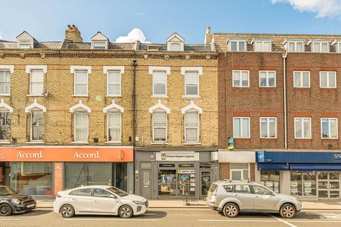 High Street, Hampton TW12