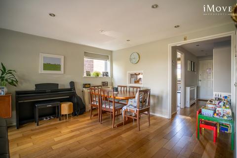 30 Ellery Road, London, SE19 3QG