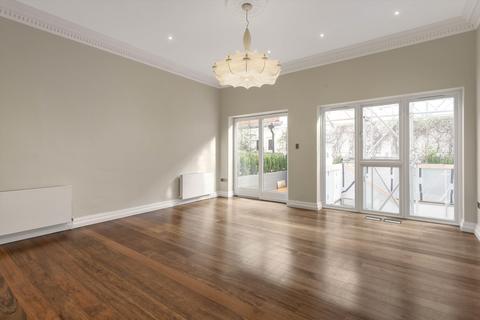 2 bedroom flat for sale, Cadogan Square, London, SW1X