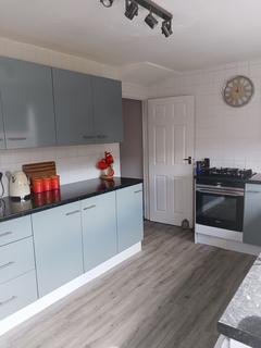 3 bedroom semi-detached house for sale, Southernwood Rise, Folkestone CT20