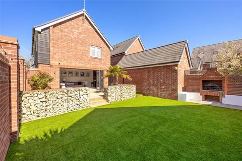 4 bedroom detached house for sale, Gladiolus Grove, Worthing, West Sussex, BN13