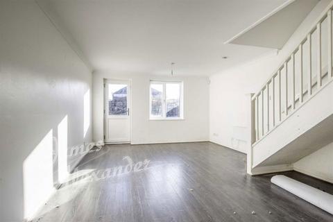 44 Stirling Close, London, SW16 5HH