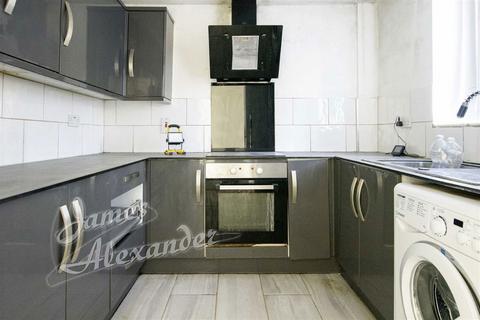 44 Stirling Close, London, SW16 5HH