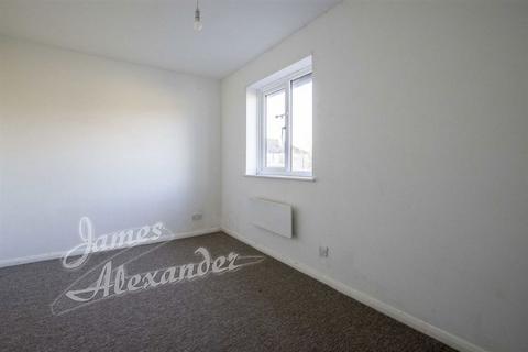 44 Stirling Close, London, SW16 5HH