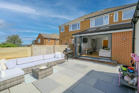 26 Bracewell Road, Meltham, Holmfirth, HD9 5JR