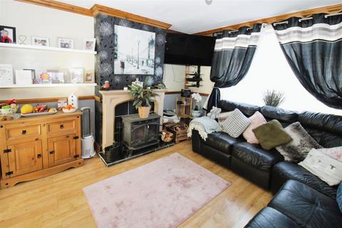 3 bedroom terraced house for sale, Bransdale Grove, Hull