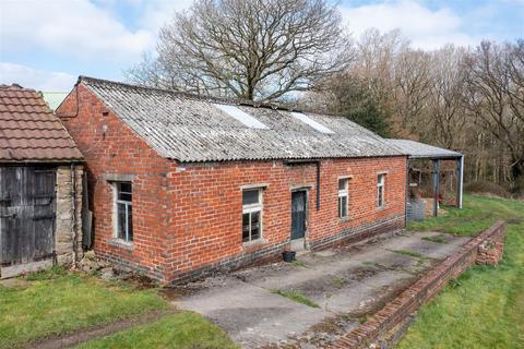 4 bedroom farm house for sale, Stocksmoor Farm, Ashover Road,Old Tupton, Chesterfield