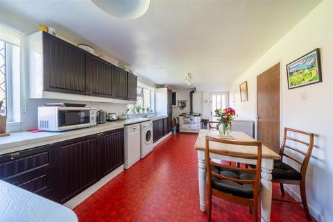 4 bedroom farm house for sale, Stocksmoor Farm, Ashover Road,Old Tupton, Chesterfield