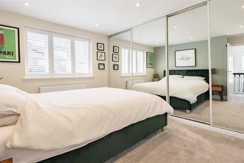 80 Crows Road, Epping, CM16 5DH