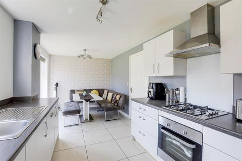 undefined, Summer Drive, West Bridgford NG2