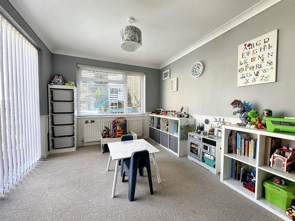 Dining Room/Playroom