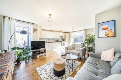 Flat 4, 1 Big Hill, London, E5 9HH