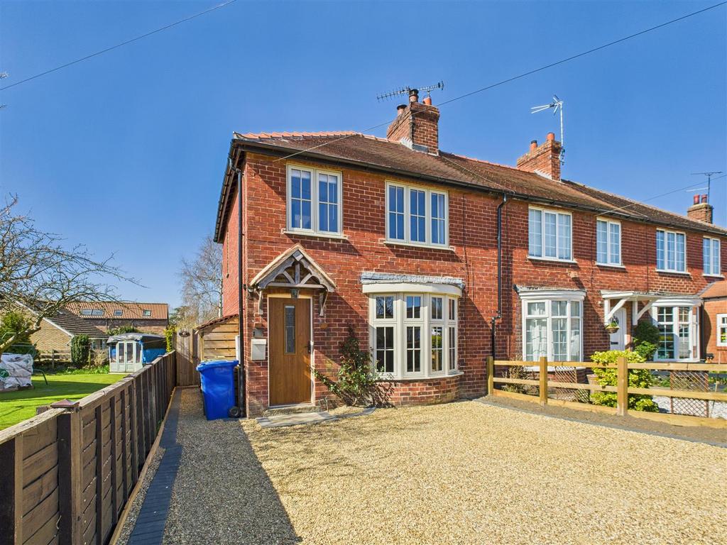 56 station road