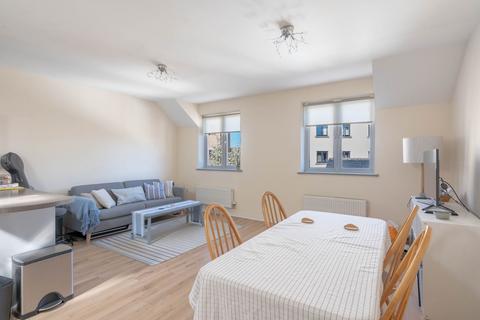 36 Sweetpea Way, Cambridge, CB4 2ZA