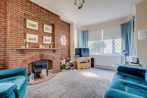 undefined, Weybourne Gardens, Southend-on-sea, SS2