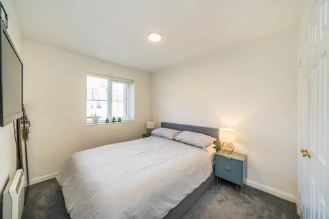 2 bedroom flat for sale, Marksbury Avenue, Richmond TW9