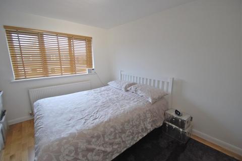 3 Bath Crescent, Cheadle Hulme, Cheadle, SK8 7QU