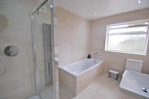 3 Bath Crescent, Cheadle Hulme, Cheadle, SK8 7QU