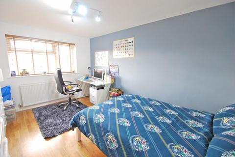 3 Bath Crescent, Cheadle Hulme, Cheadle, SK8 7QU